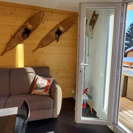 Daire Campredon: South-facing Terrace & Shuttle Service