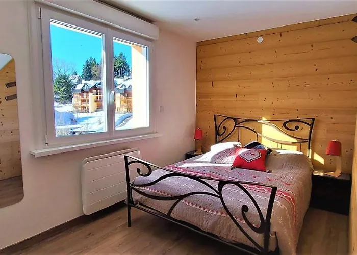 Campredon - Decoration Typique - 25m2 De Terrasse Amenagee Plein Sud Avec Vue Panoramique - Internet - Jardin - Parking - Navette - Linge Et Menage En Options Payantes *